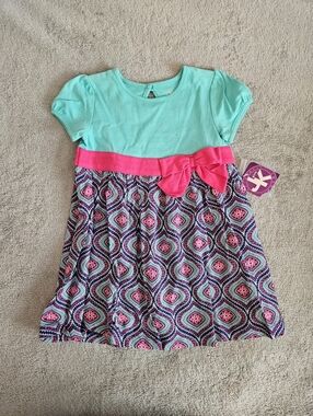 J. Khaki Turquoise and Hot Pink Girls' Patterned Dress 2T